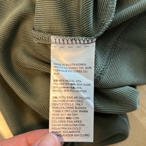 NWT Chico's 3/4 Sleeve Rib Knit Top Blouse Tunic, Small - Picture 7 of 8